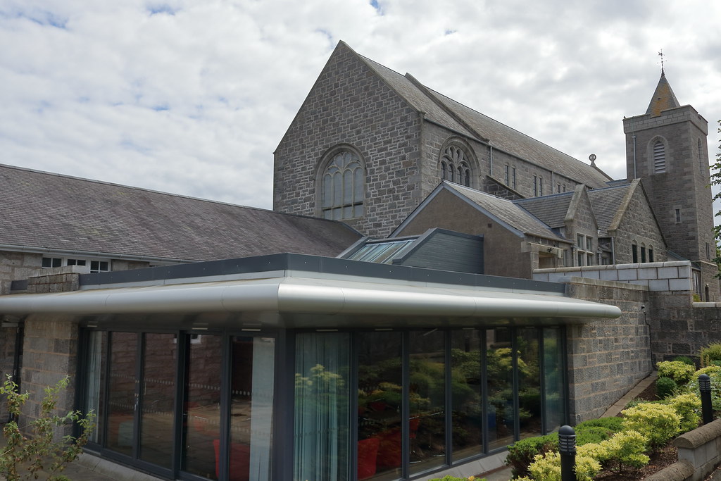 Midstocket Church,Harcourt Road,Aberdeen_jul 22_10758 Flickr