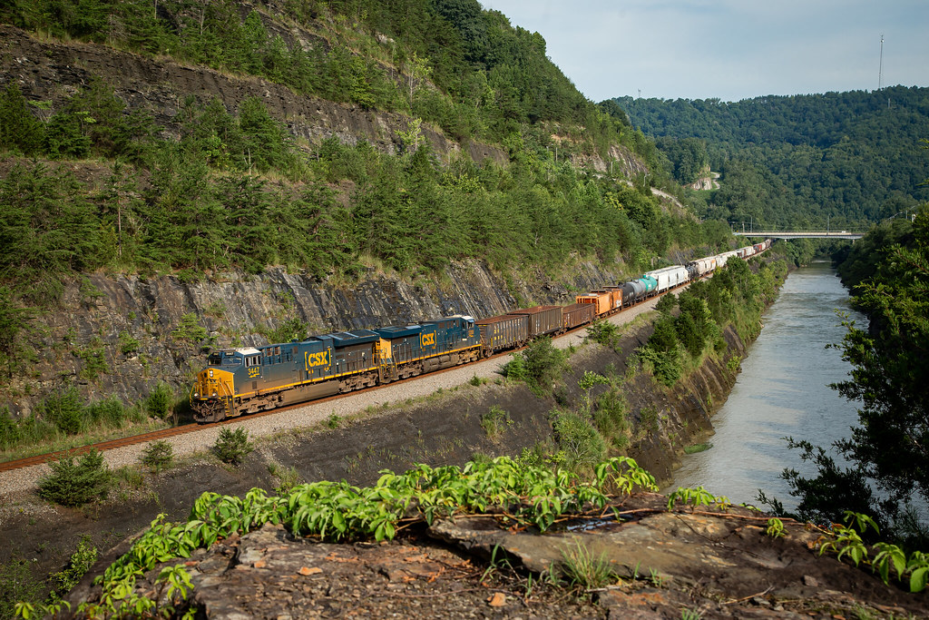 M693 Pikeville Ohio Rails Flickr