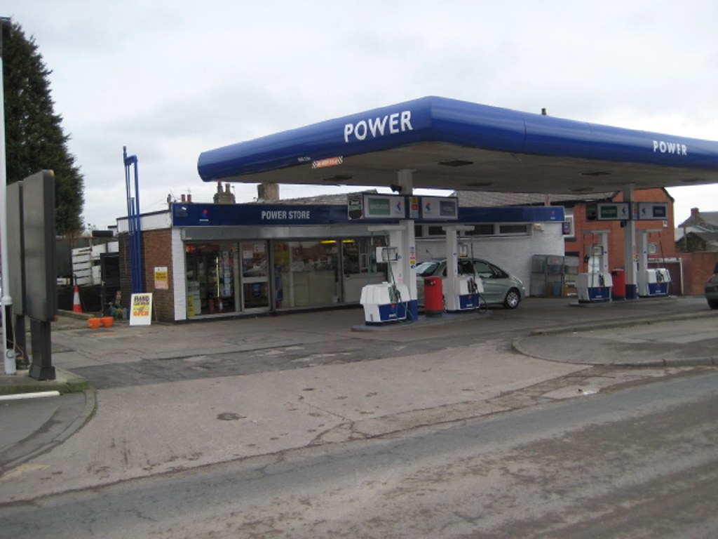 Chorley, A6 garage, PR7 3DX, 25022009 (now HAND CAR WASH… Flickr