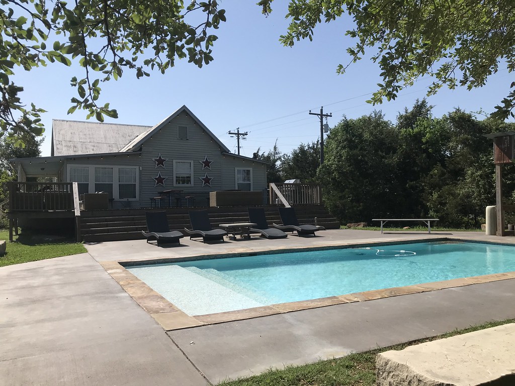 03 Round Top house David Manuel Flickr