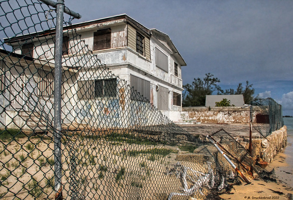Vacant Beachside Home at Adelaide Beach on New Providence … Flickr