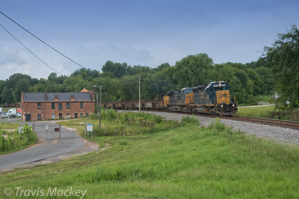 CSX W01128 in Van Wyck CSX W01128 in Van Wyck, SC (milep… Flickr