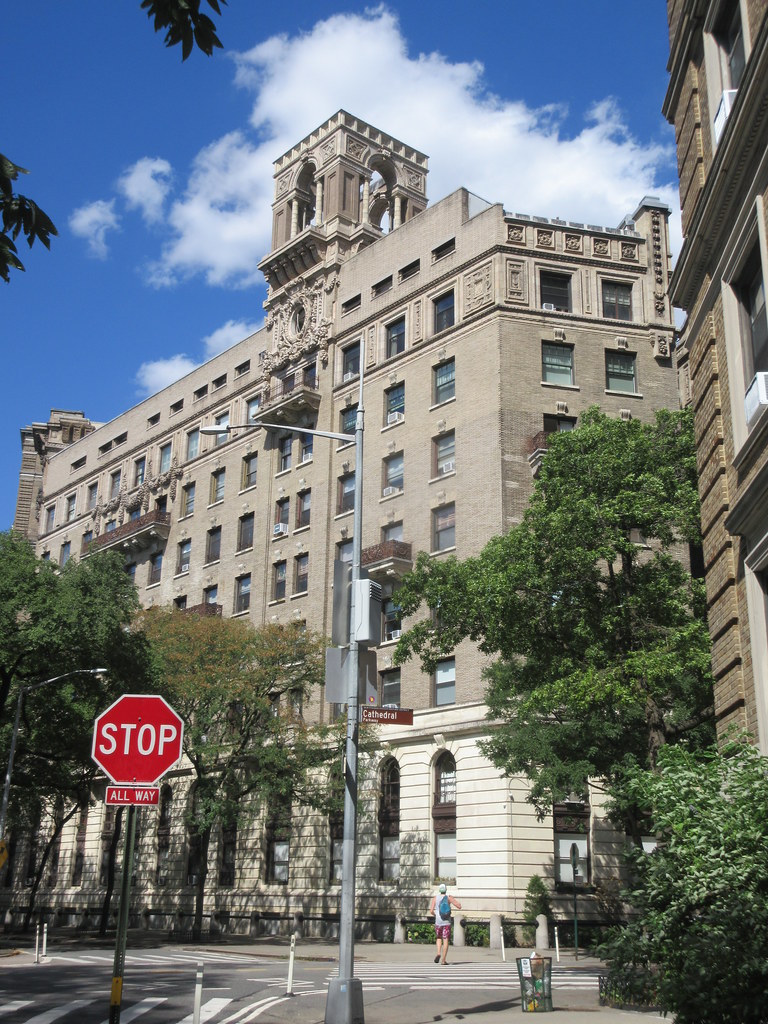 2022 Riverside Drive Apartment Building at 684 West 110th … Flickr