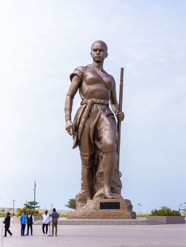 Inauguration du monument de l'amazone Présidence de la République du