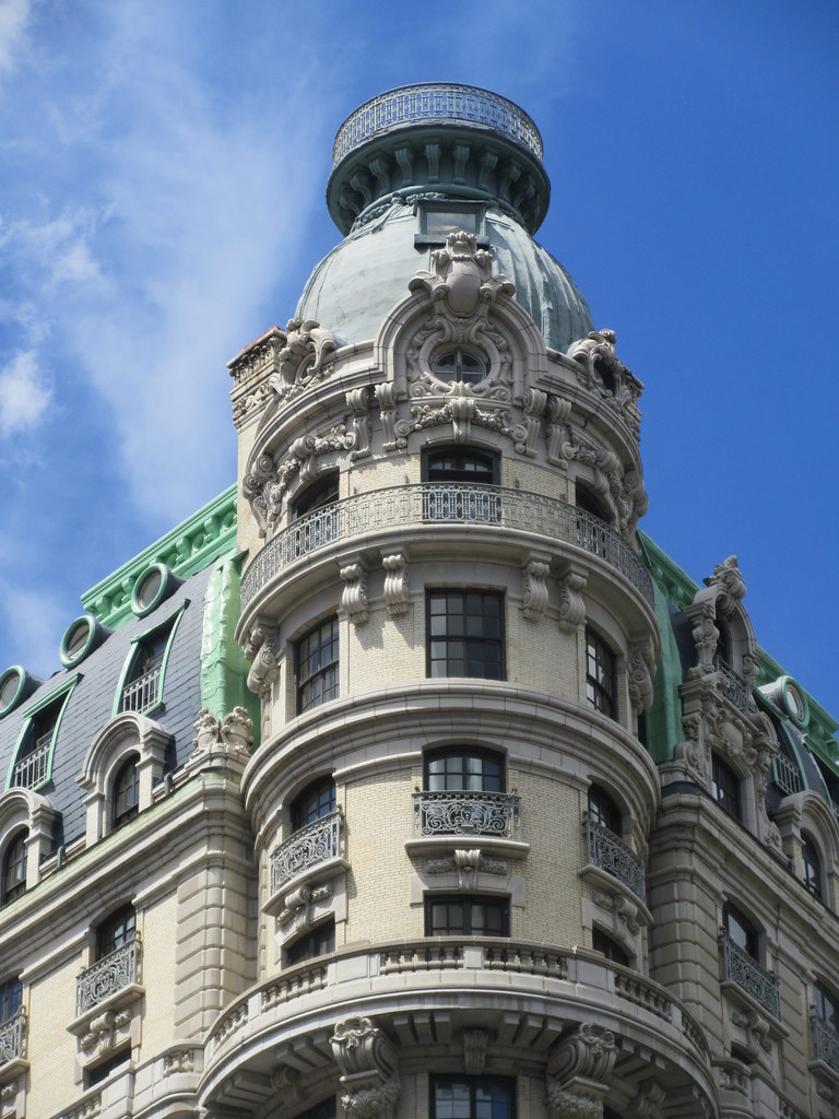 IMG_4432 2022 The Ansonia Apartment Building now condo on … Flickr