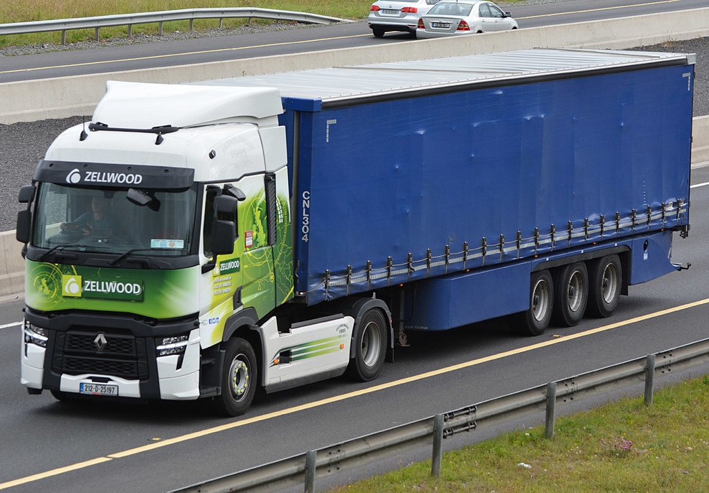 Zellwood 212 D 251977 M7 Near Newbridge 04/07/2022 Flickr