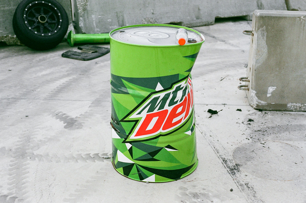 Klutch Kickers Round 2 Roll11011 TAXI GARAGE Flickr