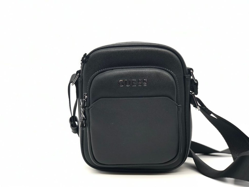 GUESS Small black bag GUESS Small black bag / pouch For m… Flickr