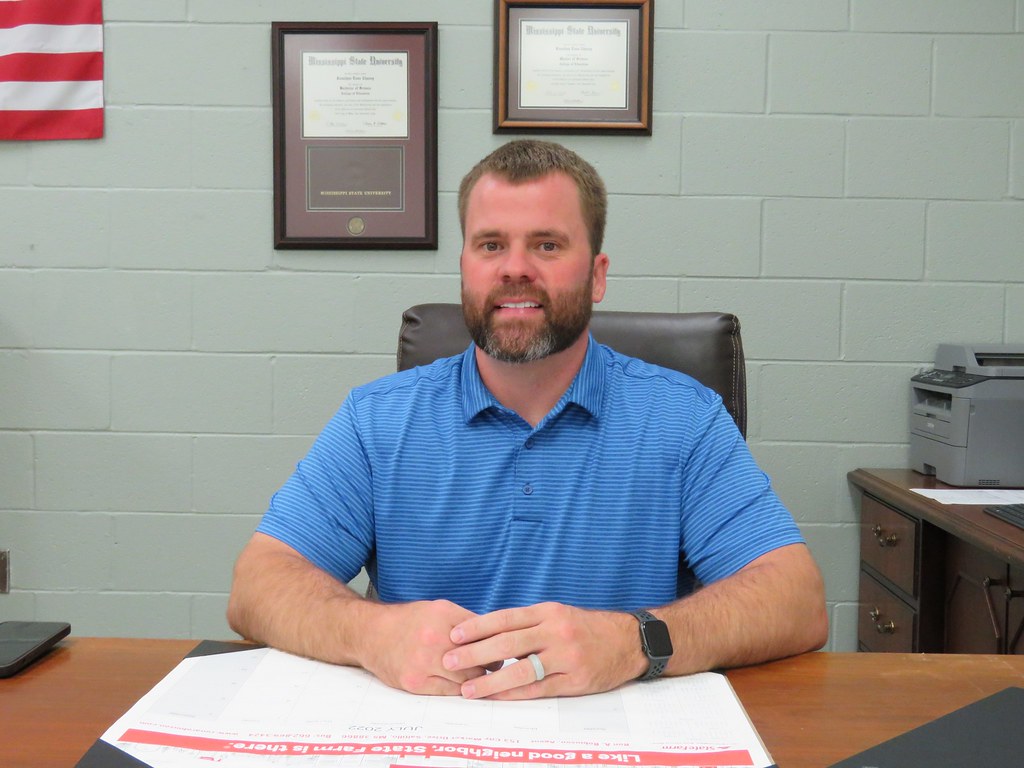 new SHS assistant principal, Mr. Jonathan chaney Saltillo High Flickr