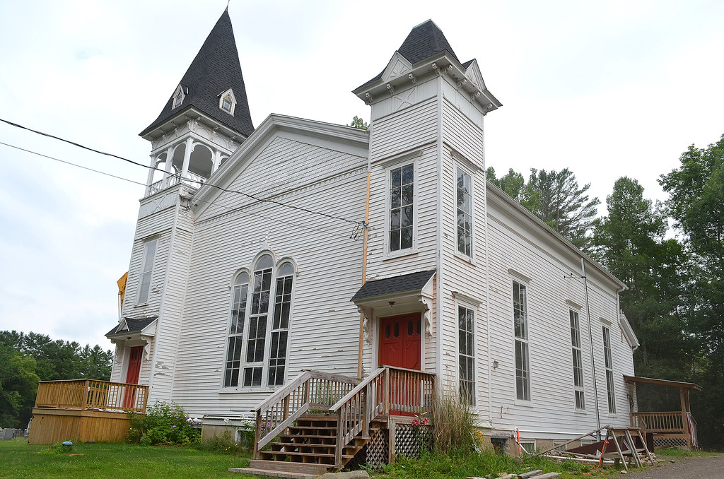 Upper Room Church I don't know what denomination built thi… Flickr