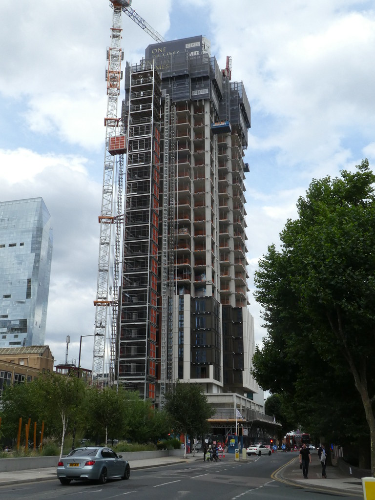 LONDON One Thames Quay 158m 48 fl T/O SkyscraperCity Forum