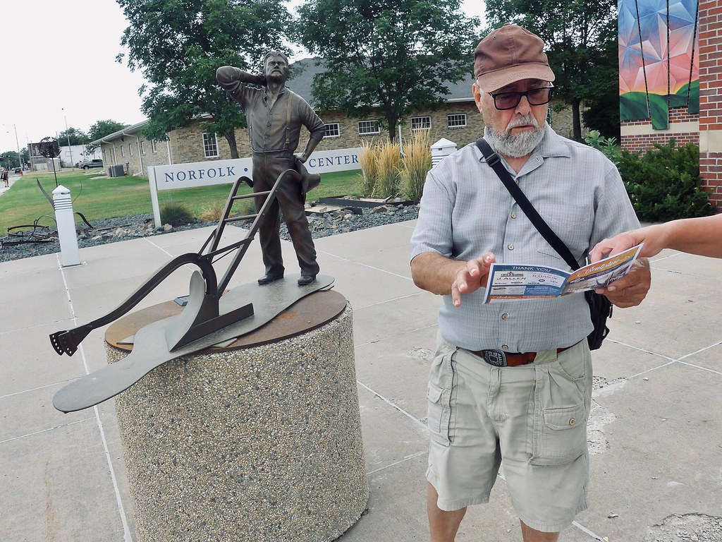 Lee Leuning, Turn About Sketch, Norfolk Sculpture Walk Flickr