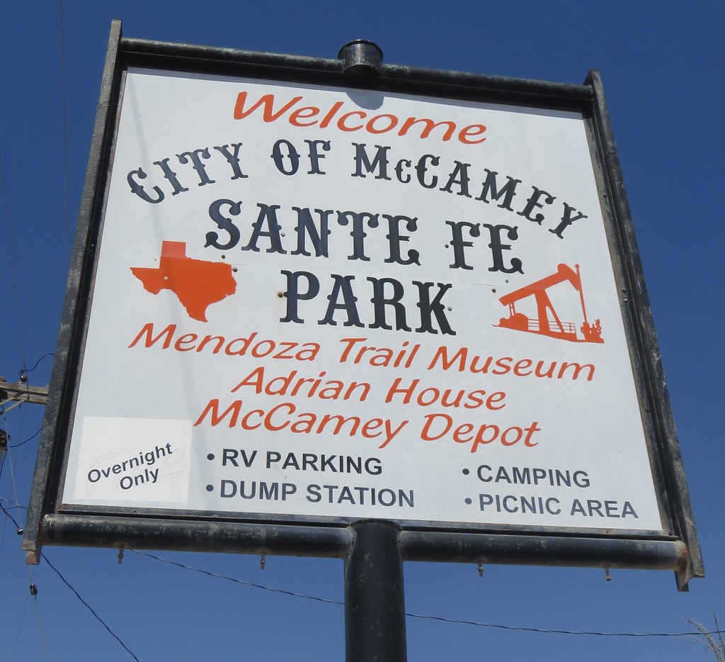 to McCamey Sign (McCamey, Texas) As seen from Sant… Flickr