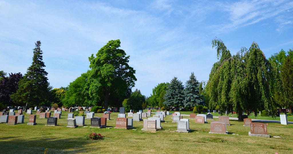 Pine Hills Cemetery. Toronto (Scarborough) Ontario, Ca… Flickr