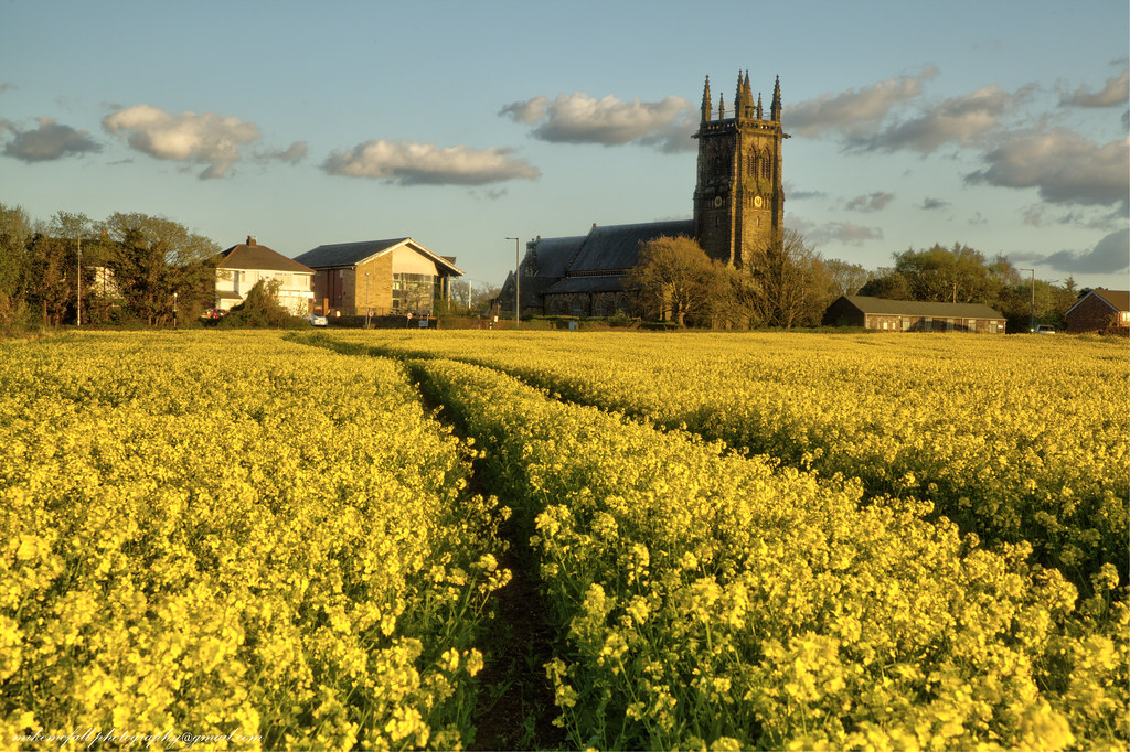 Christchurch Aughton IMG_1280_1_2_Realistic Michael McFall Flickr