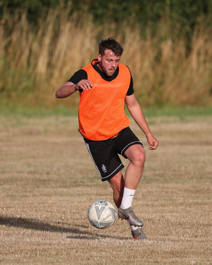 South Cheriton FC and South Cheriton FC Res during the int… Flickr