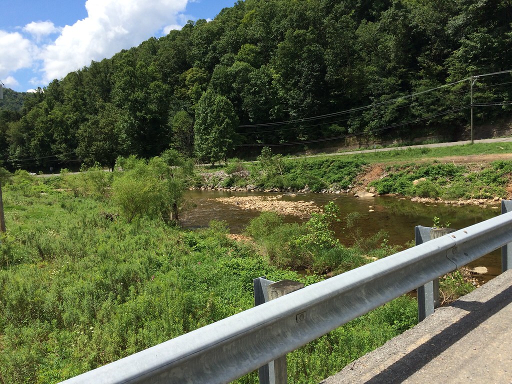 richwoodwvfloodrelief_28369535464_o Al & Marsha Dietz Flickr