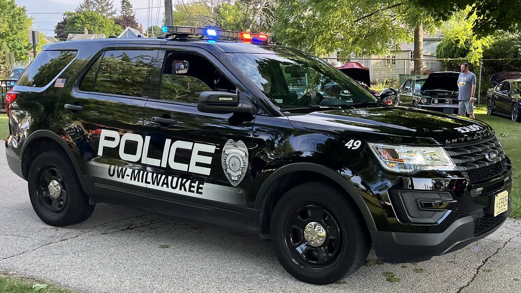 University of Wisconsin Milwaukee (WI) Police Ford Polic… Flickr