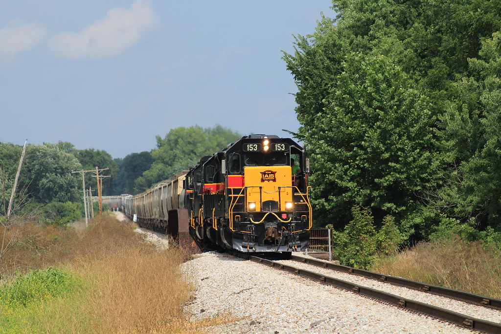 Silvis Peoria leading wit SD382’s Silvis Peoria is being … Flickr