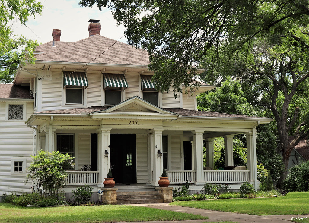 Belton Historic Home Historic Homes Belton, TX Reminds me of