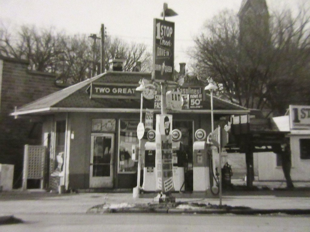 Deep Rock Gas Station Kent Cain Flickr