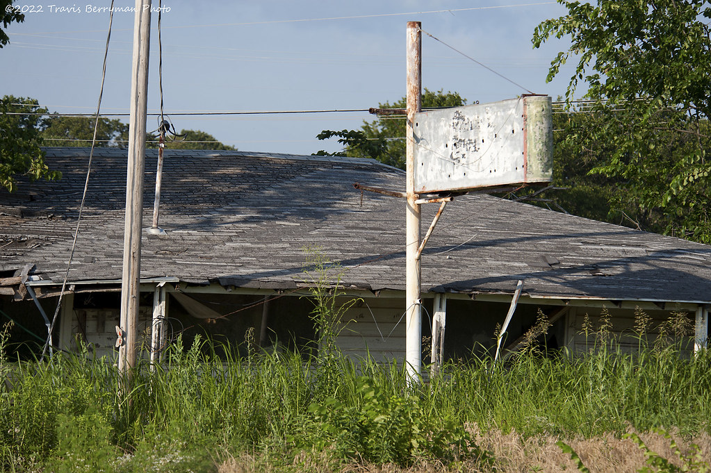 Bowlegs, OK Travis Berryman Flickr