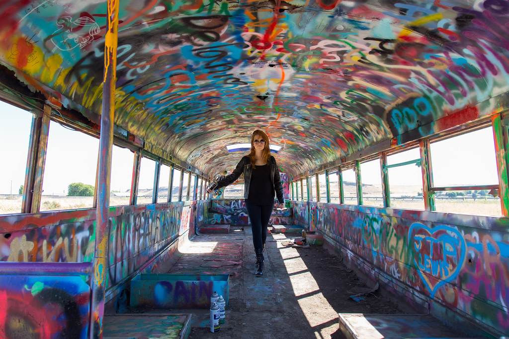 schoolbus16 Abandoned school bus in Washtucna Howard Frisk Flickr