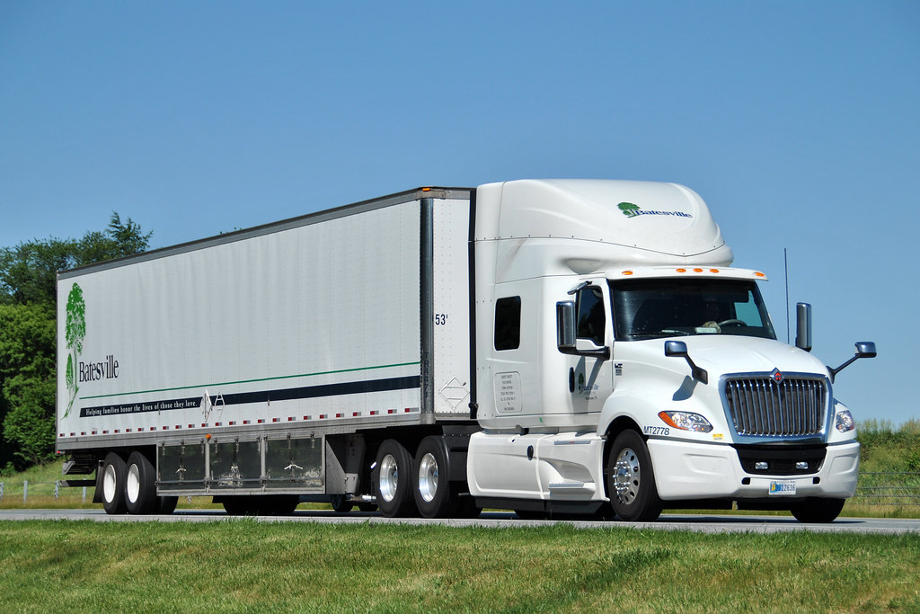 Batesville Casket Co. International LT TruckersWithCameras Flickr
