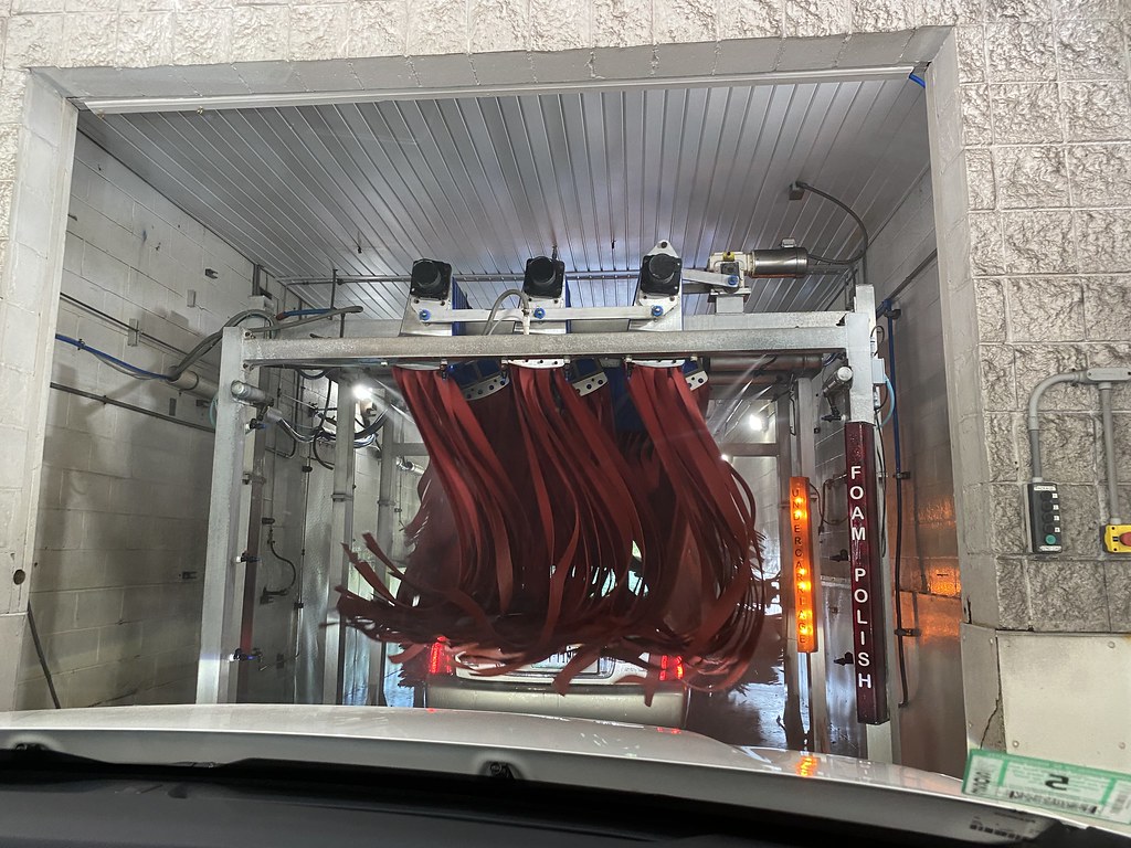 Sparkle Auto Wash Tunnel Entrance The Car Wash Fanatic Flickr