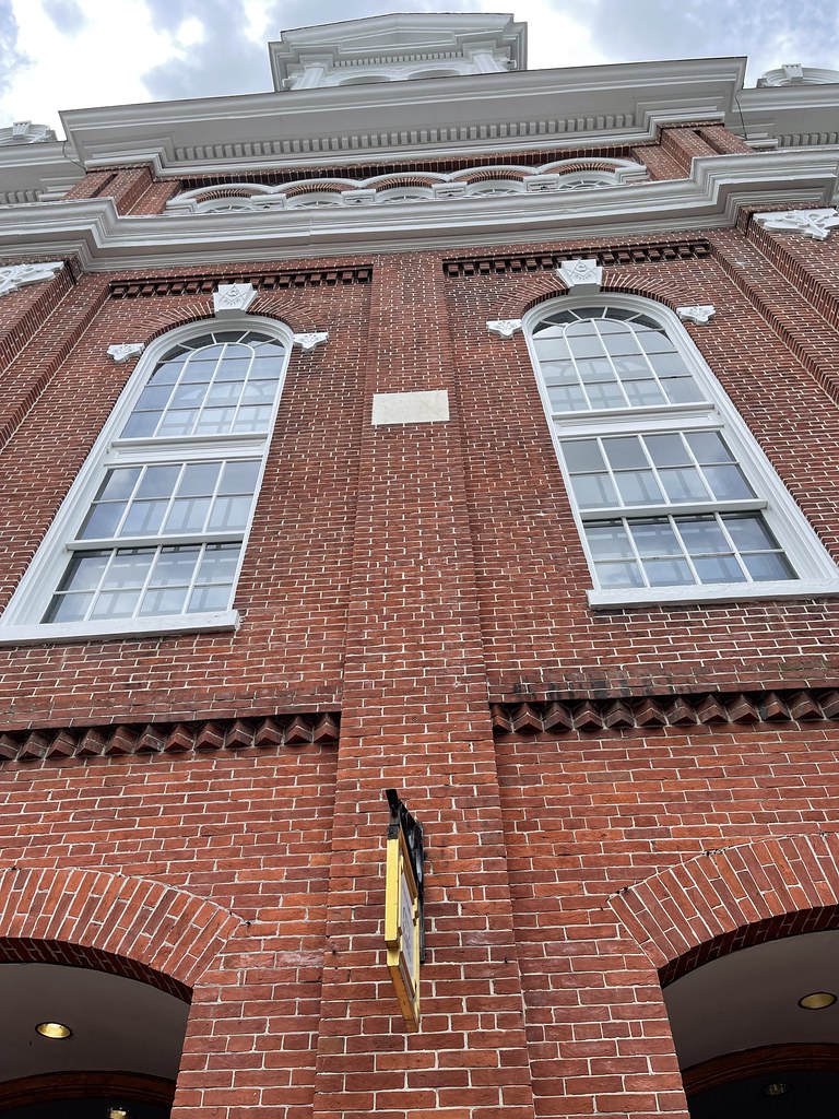 Alexandria City Hall and Courthouse in Alexandria, Virgini… Flickr