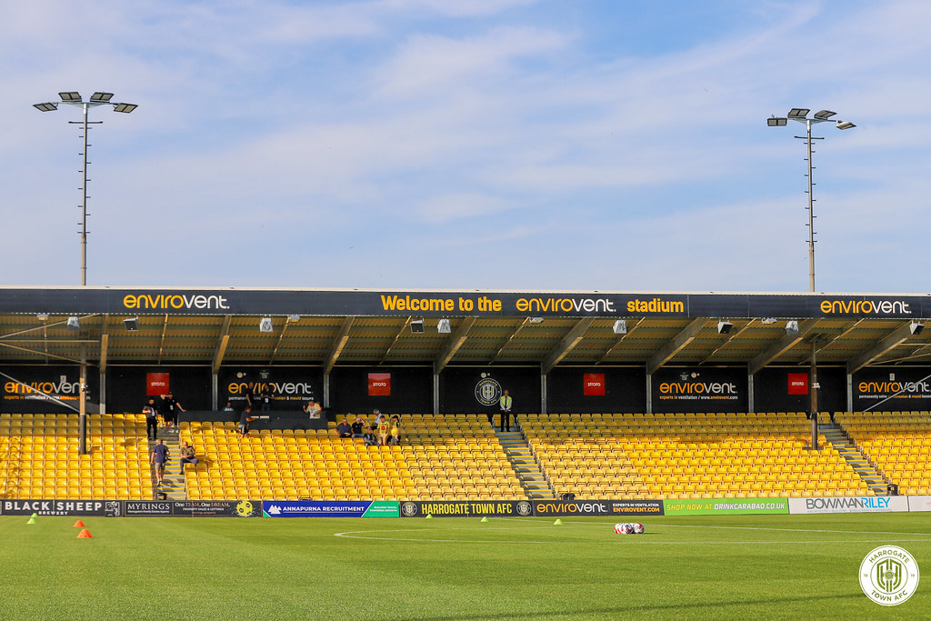 Harrogate Town 01 Stockport County The EnviroVent Stadium… Flickr