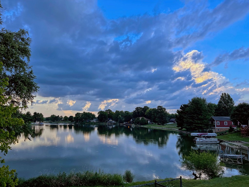 DG0301S Scenic Fortville Pike, Indiana 8/8/2022 Late after… Flickr