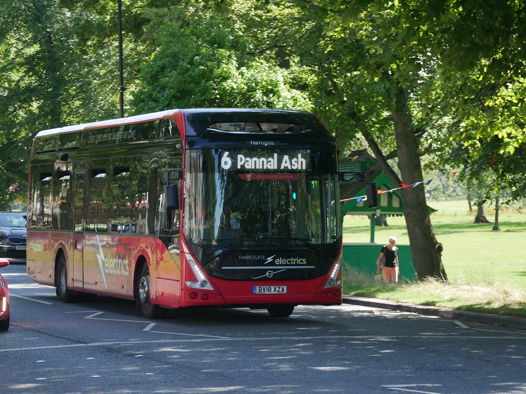 Transdev Harrogate Bus Company ‘Harrogate Electrics’ 801 … Flickr