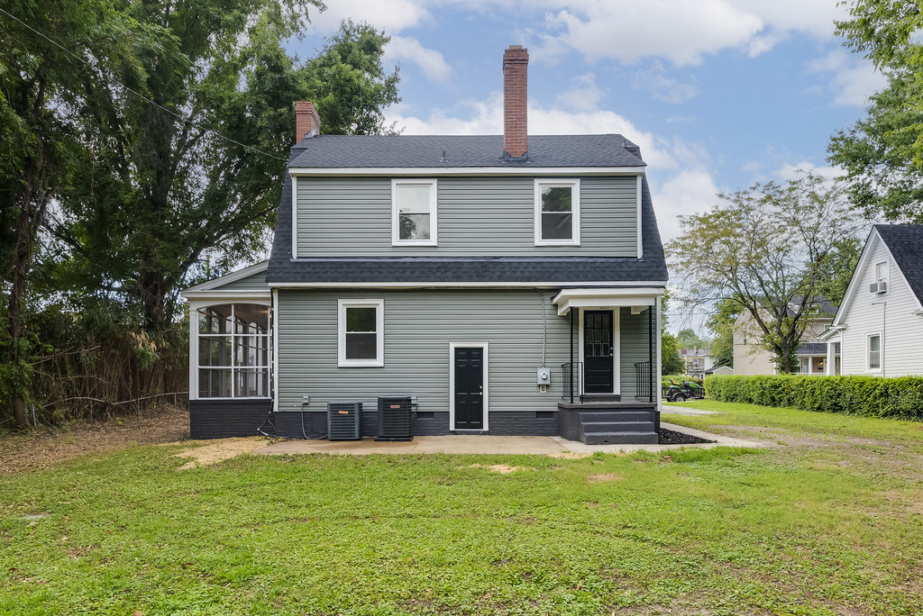 3215 Detroit Ave 7 Thibaud GuerinWilliams Flickr