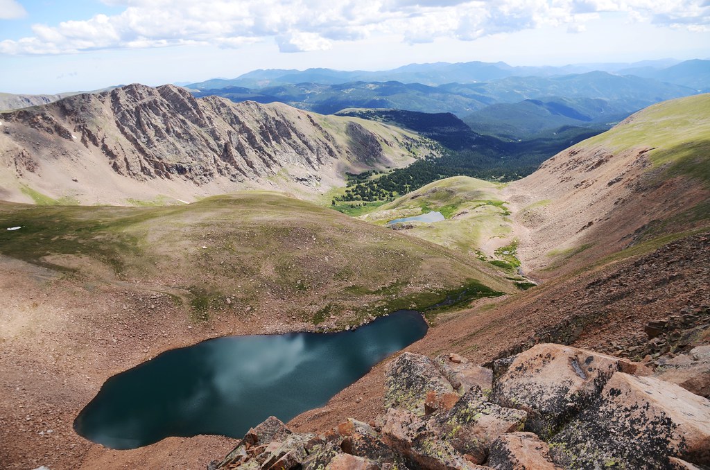 View of Ethel Lake from Mt Flora, below Ethel Lake is Byro… Flickr