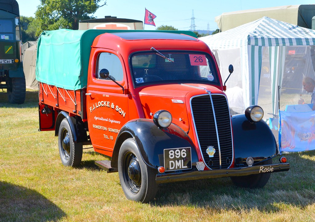 896 DML 1949, Ford E83W WSRA Norton Fitzwarren Steam and V… Flickr