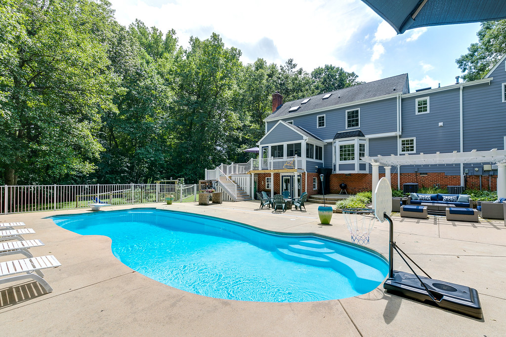 13600 Knobhill Ct95 Mindie Ballard Flickr