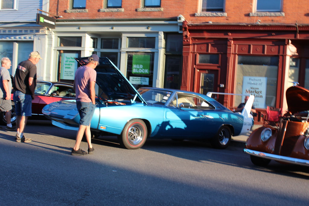 Akron Cruise Night 81122 055 Gary Swiatowy Flickr