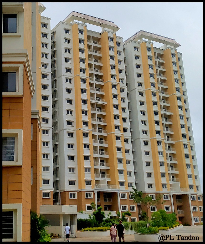 ArchitectureMantri city Architecture, Apartments, Mant… Flickr