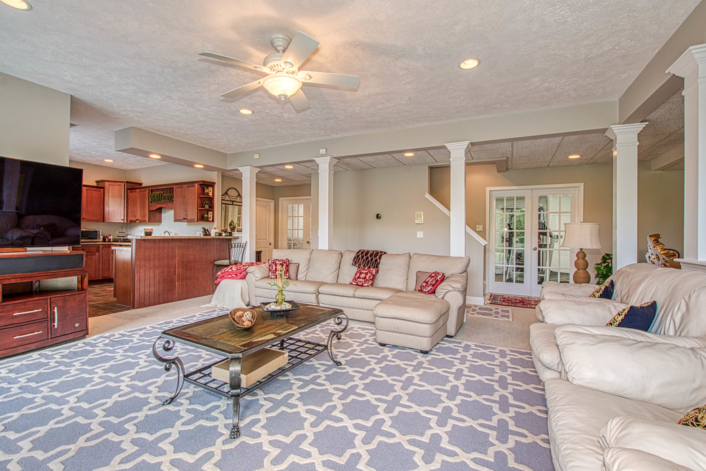 Whitewood Farms 106851 LisaVanderLoo Flickr