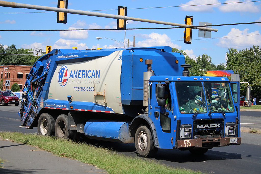 American Disposal truck 535 CNG Mack LR McNeilus XCRL Flickr