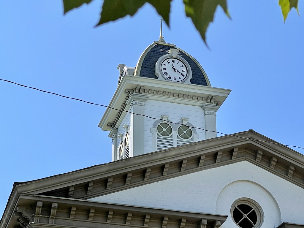 Cupola of Hamblen County Courthouse in Morristown, Tenness… Flickr
