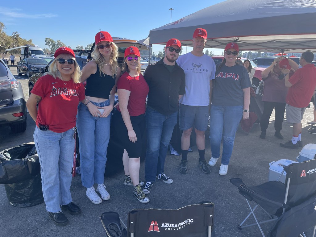 LA Angels Tailgate and Game APU Alumni Event August 12, … Flickr