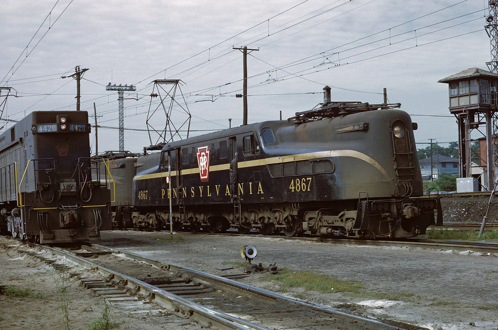 PC, Enola, Pennsylvania, 1968 Penn Central nos.… Flickr