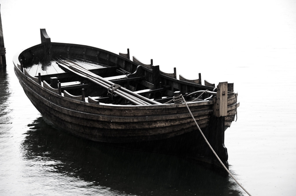 Longboat B&W old longboat cutter row boat pinnace oar rowi… Michael