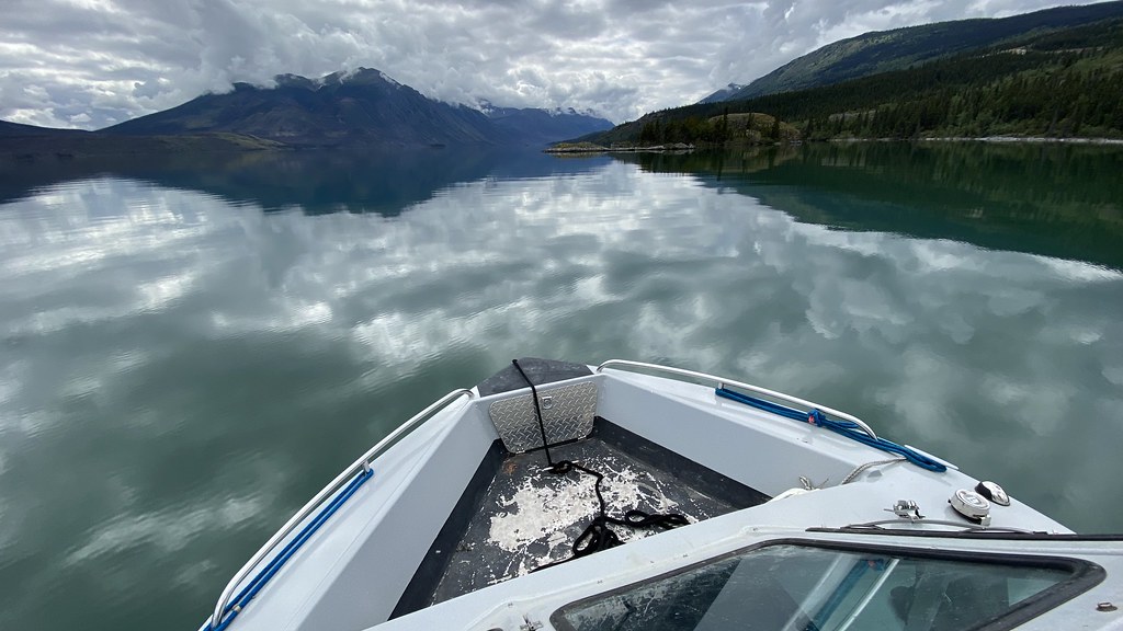 ‎Tagish Lake, Yukon, Canada Alex Boyko Flickr