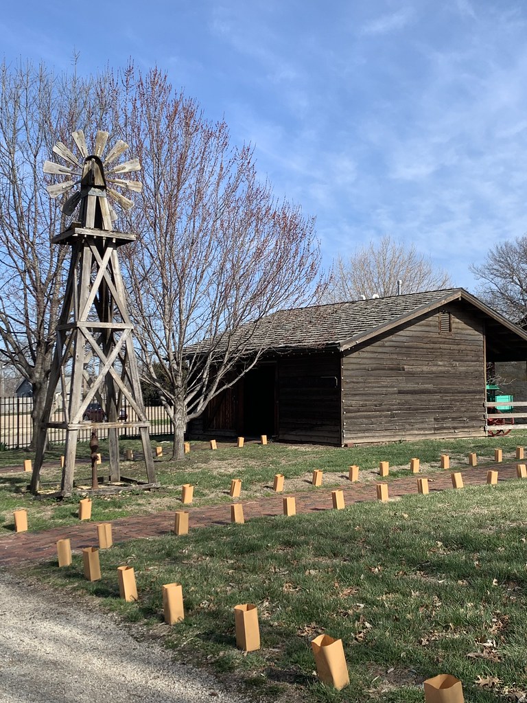 IMG_6599 WardMeade Park Kansas Tammy Blahunka Flickr