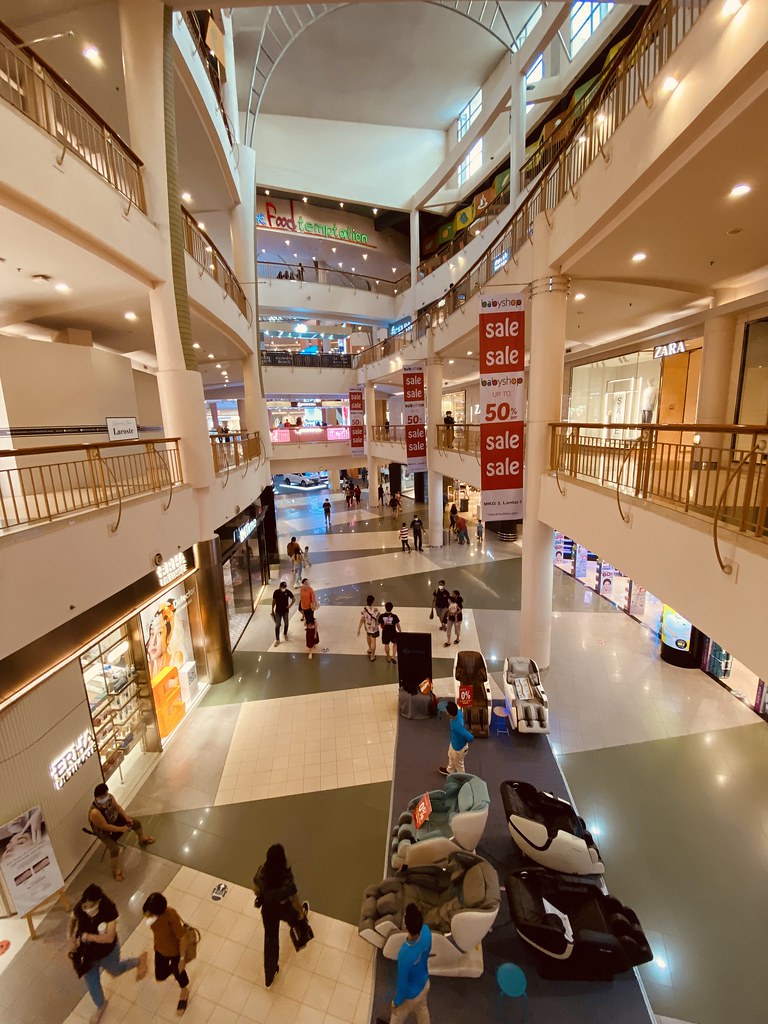 Kelapa Gading Mall, Jakarta, Indonesia Kelapa Gading Mall,… Flickr