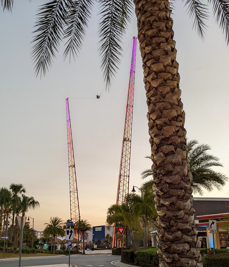 022122 Kissimmee 26 Sunset Walk, Slingshot Constance Roberts Flickr