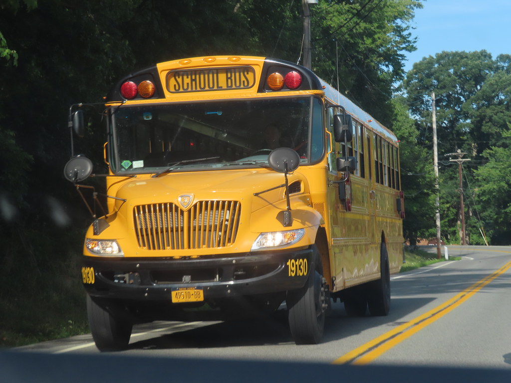 Birnie Bus Service 19130 ThoseGuys119 Flickr